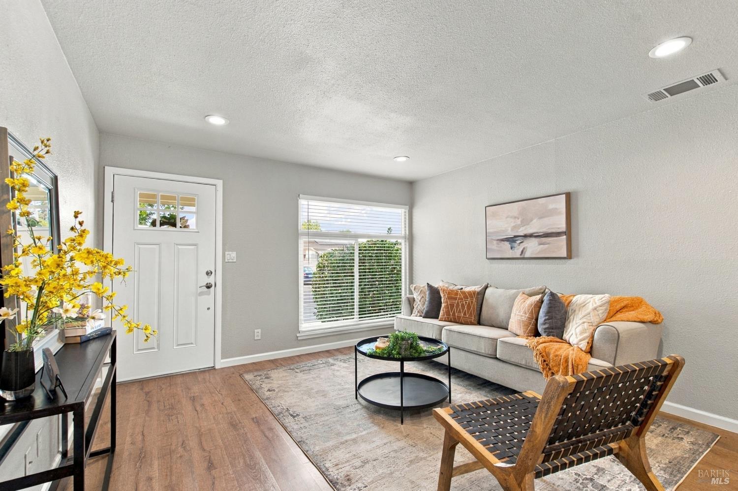 333 Buckeye Street Vacaville CA 95688