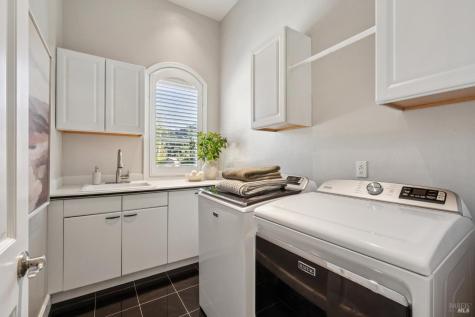 626 Blackstone Drive San Rafael CA 94903