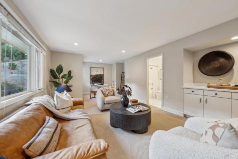 626 Blackstone Drive San Rafael CA 94903