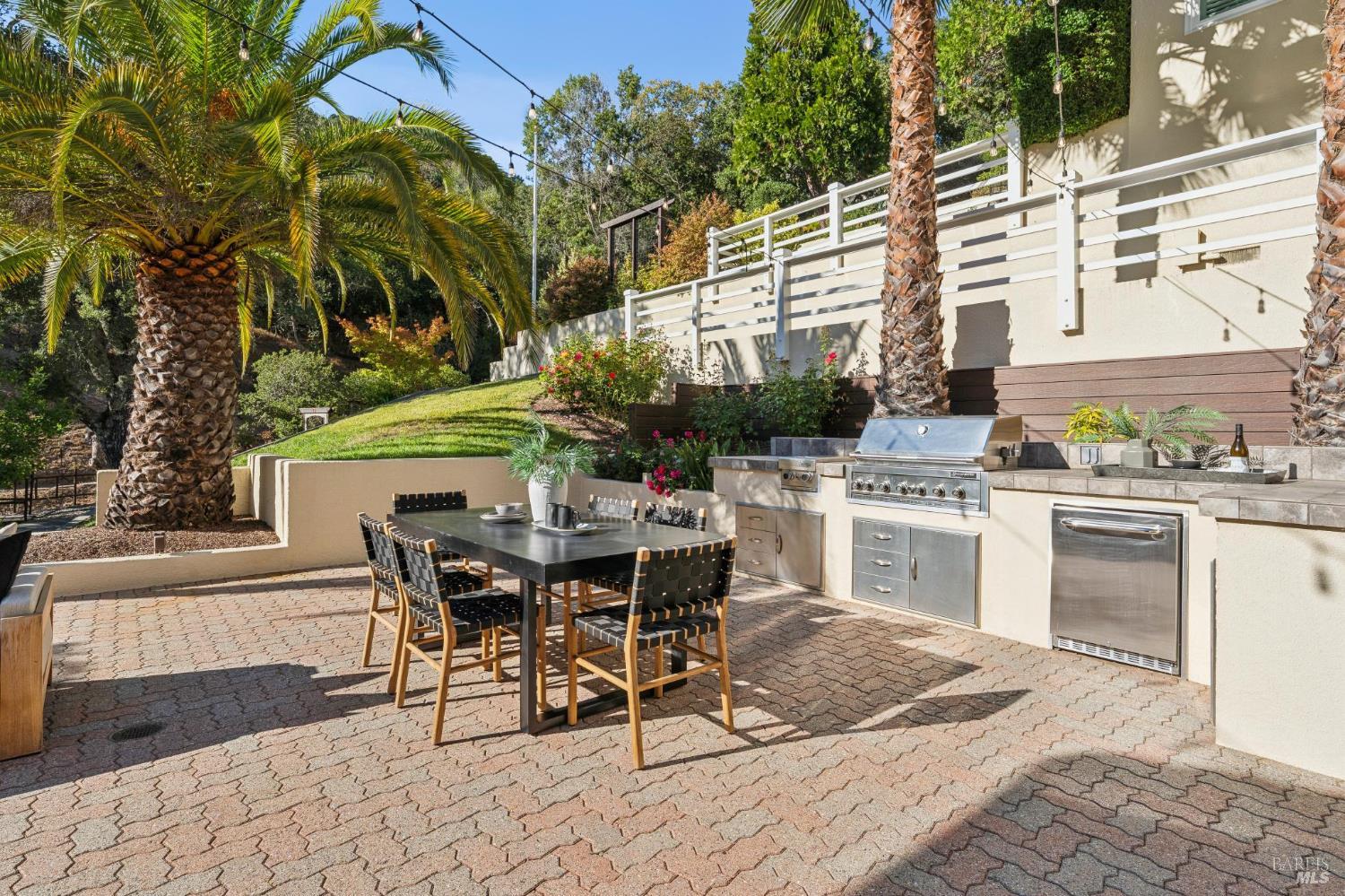 626 Blackstone Drive San Rafael CA 94903