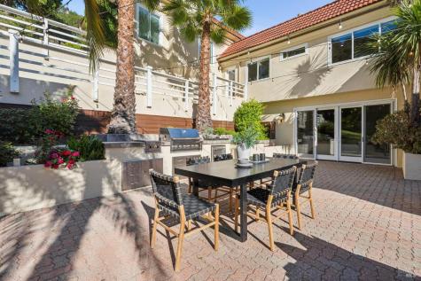 626 Blackstone Drive San Rafael CA 94903