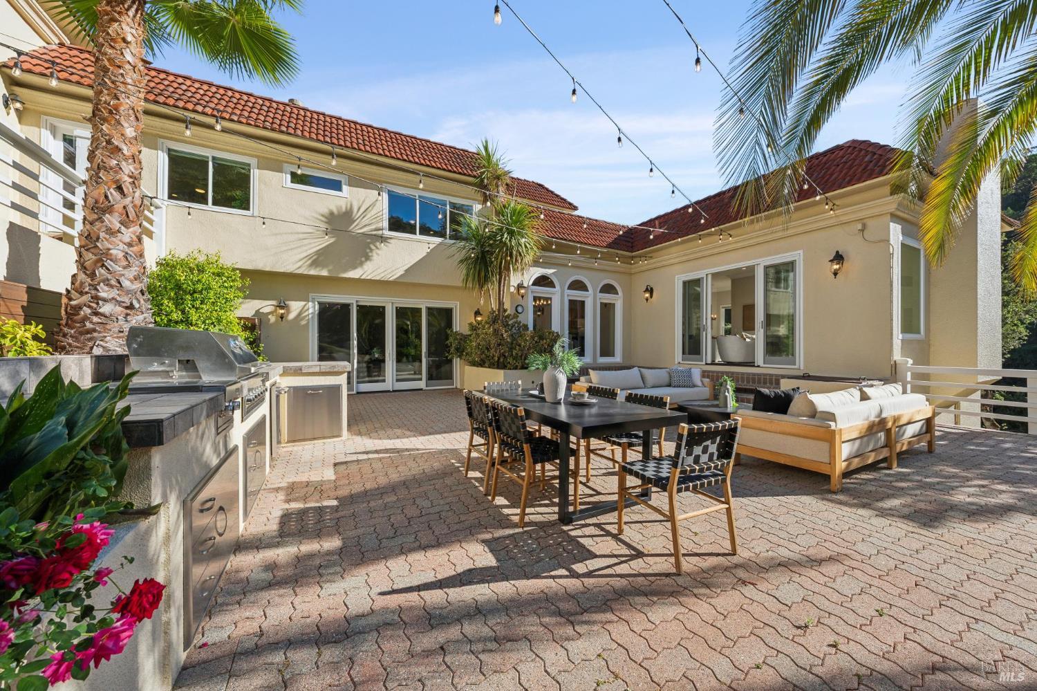 626 Blackstone Drive San Rafael CA 94903