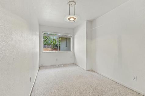 25 San Aleso Court Novato CA 94945