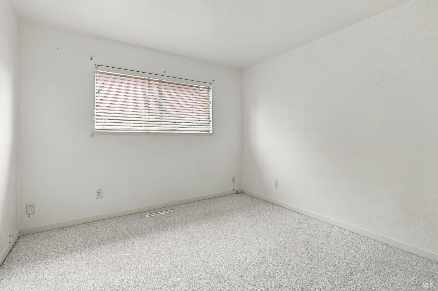 25 San Aleso Court Novato CA 94945