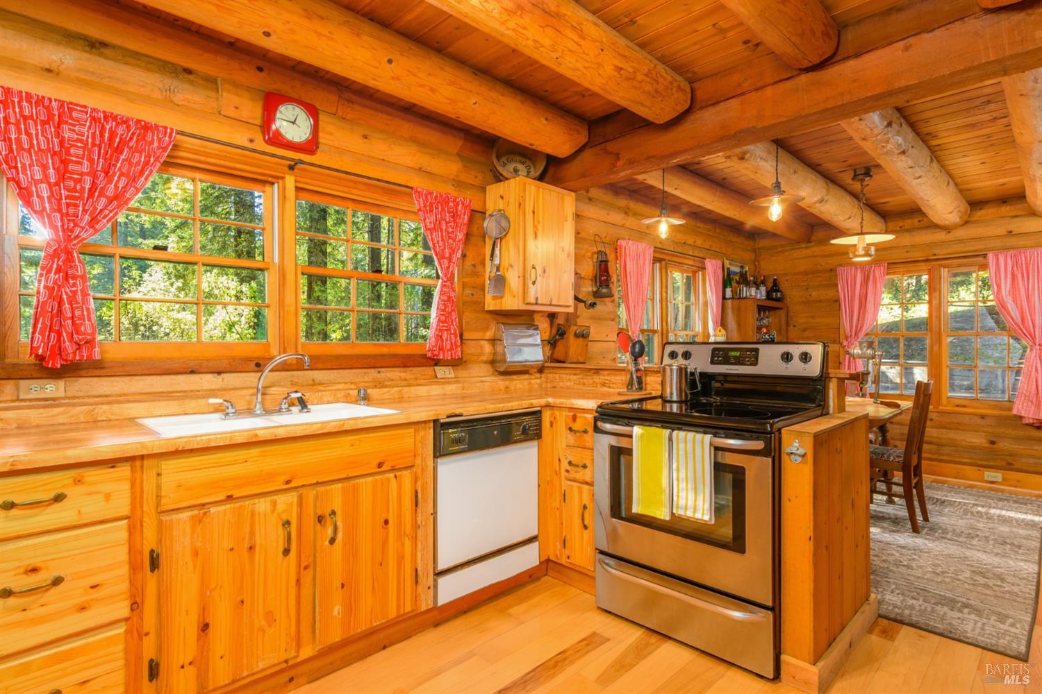 45991 Pacific Woods Road Gualala CA 95445