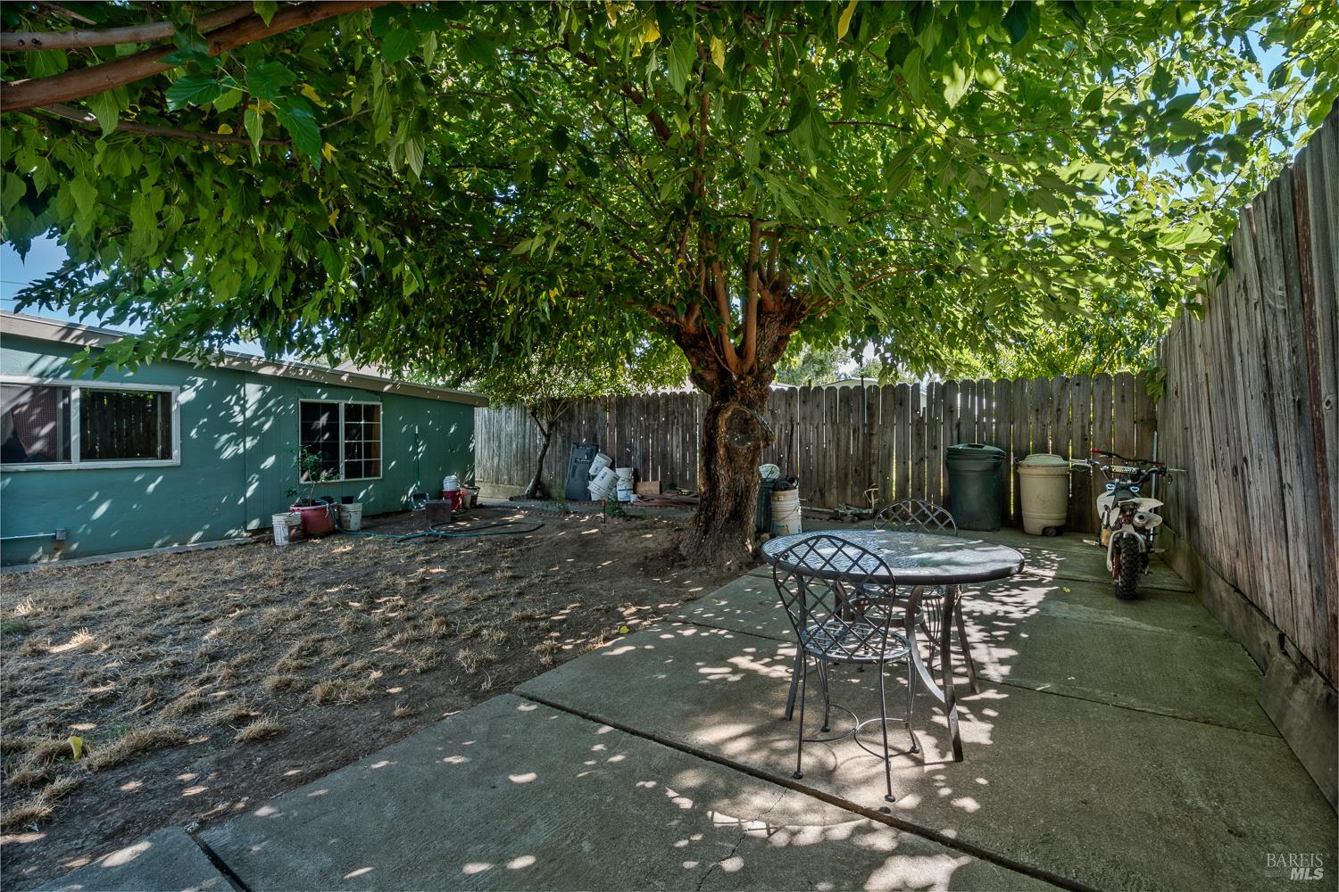 265 Irvington Drive Ukiah CA 95482