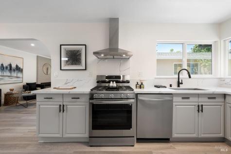 546 Pinewood Drive San Rafael CA 94903
