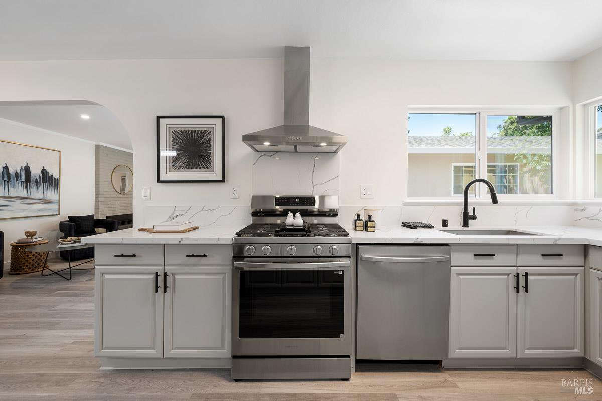 546 Pinewood Drive San Rafael CA 94903