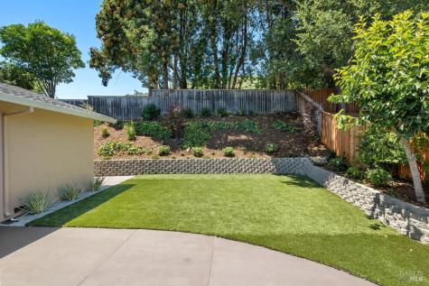 546 Pinewood Drive San Rafael CA 94903