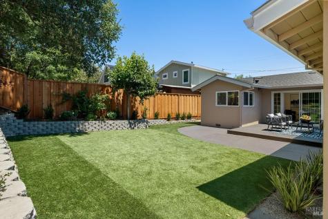 546 Pinewood Drive San Rafael CA 94903