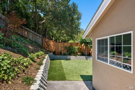 546 Pinewood Drive San Rafael CA 94903