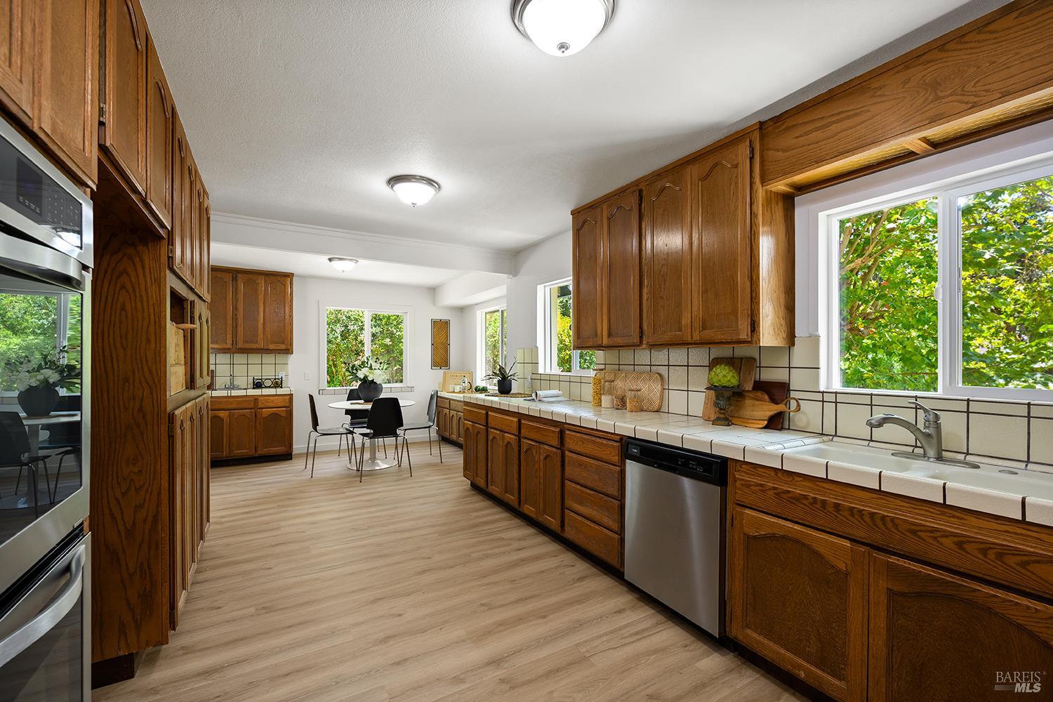 7898 Joyce Drive Sebastopol CA 95472