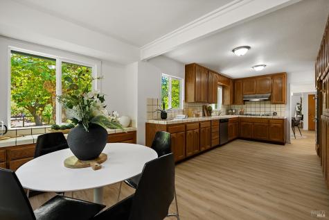 7898 Joyce Drive Sebastopol CA 95472