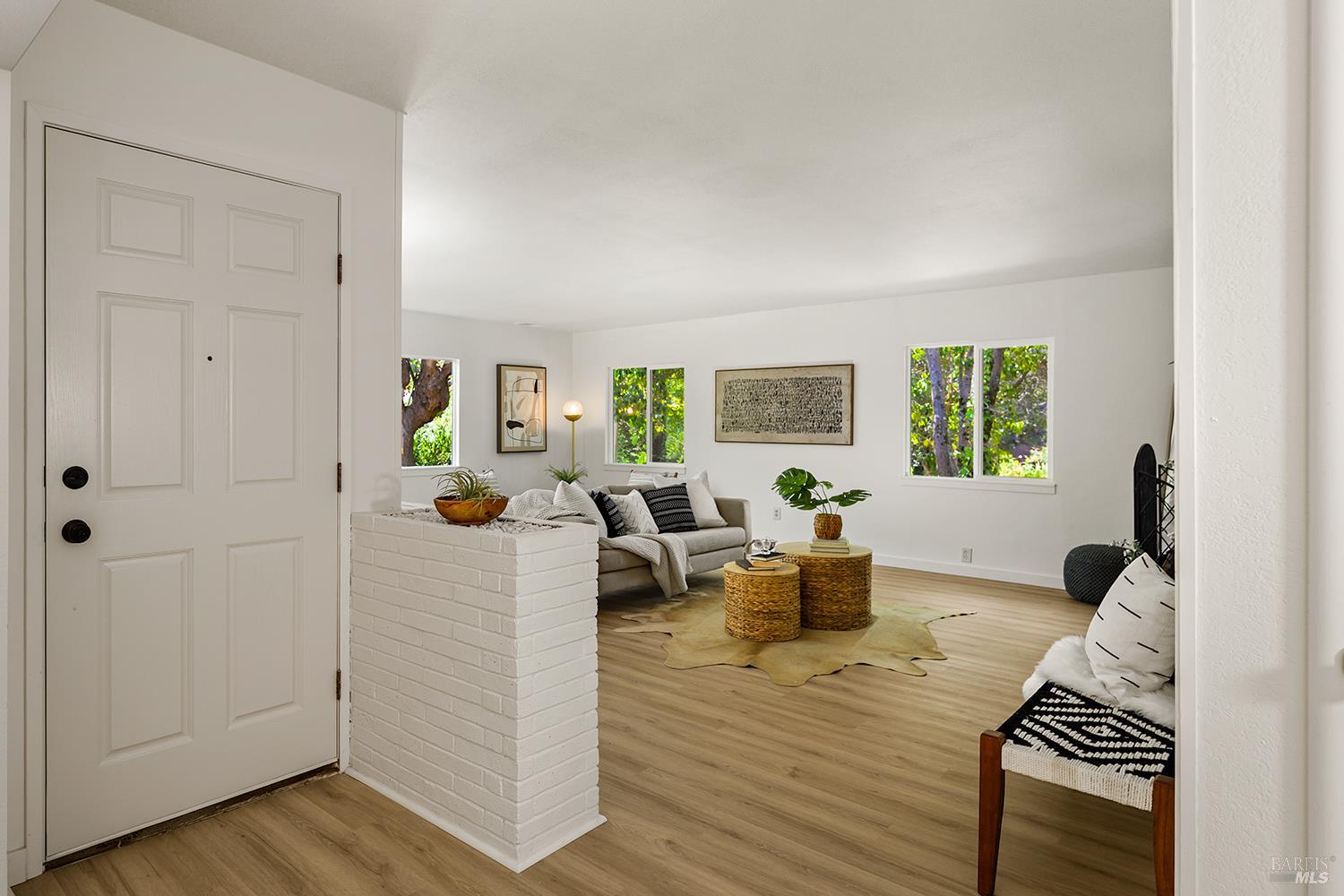 7898 Joyce Drive Sebastopol CA 95472