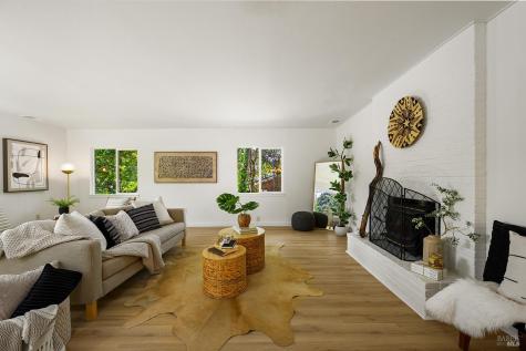 7898 Joyce Drive Sebastopol CA 95472