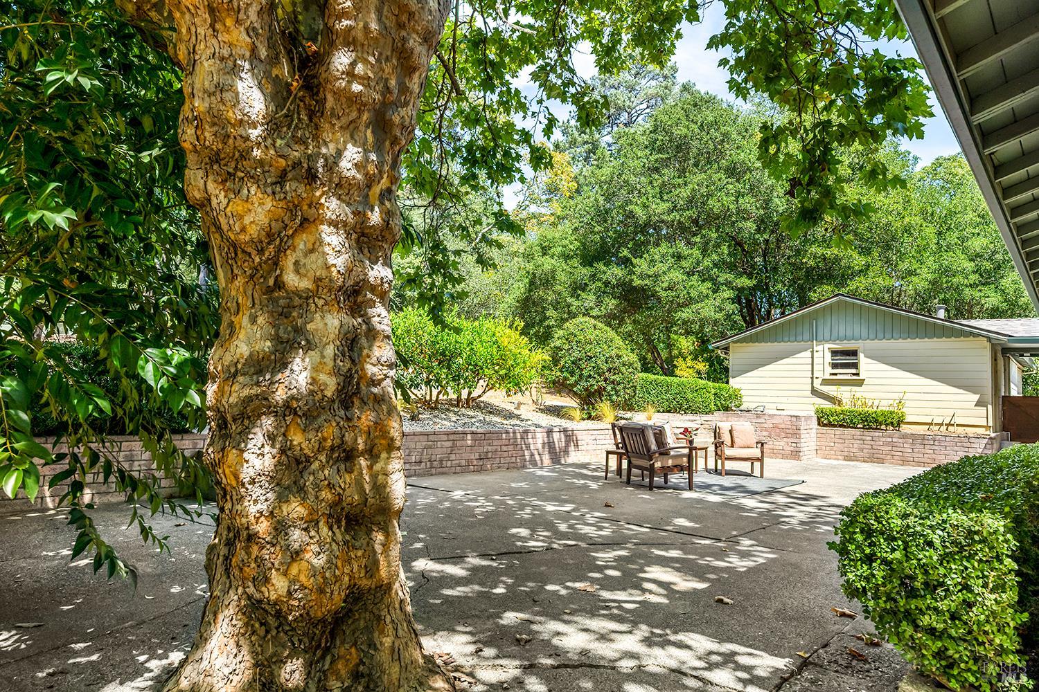 7898 Joyce Drive Sebastopol CA 95472