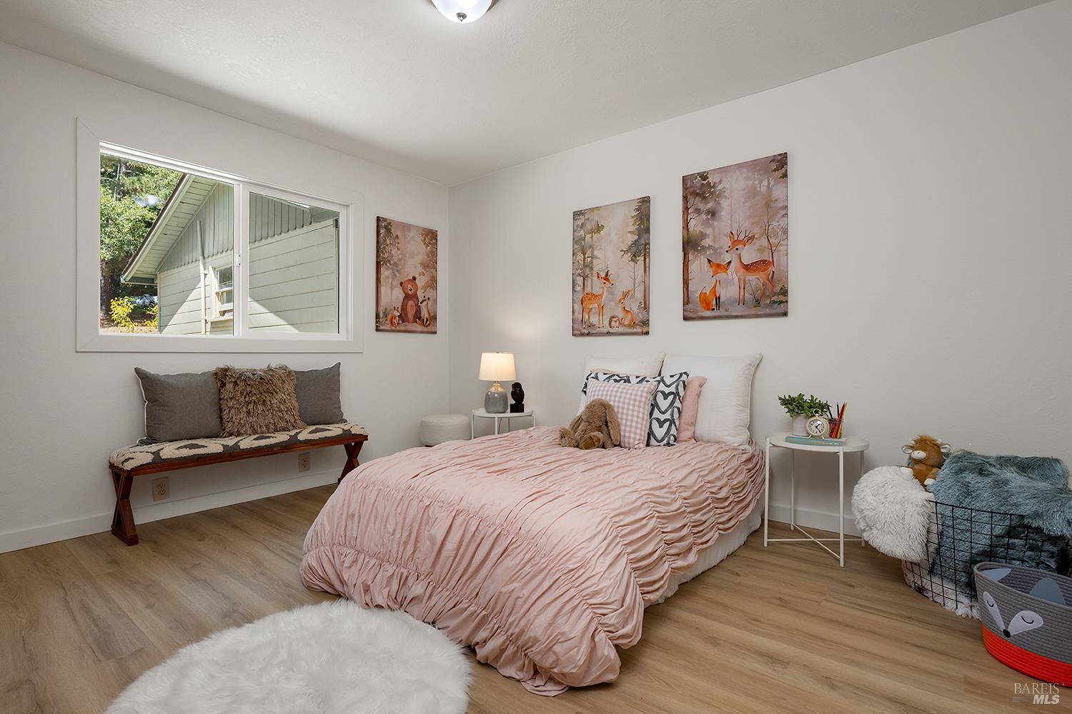 7898 Joyce Drive Sebastopol CA 95472