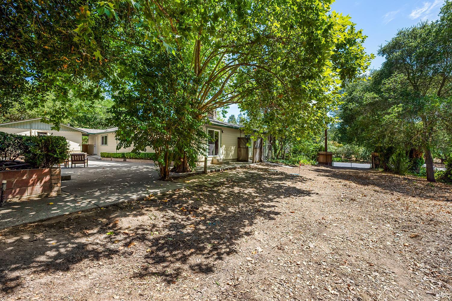 7898 Joyce Drive Sebastopol CA 95472
