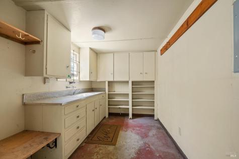7898 Joyce Drive Sebastopol CA 95472