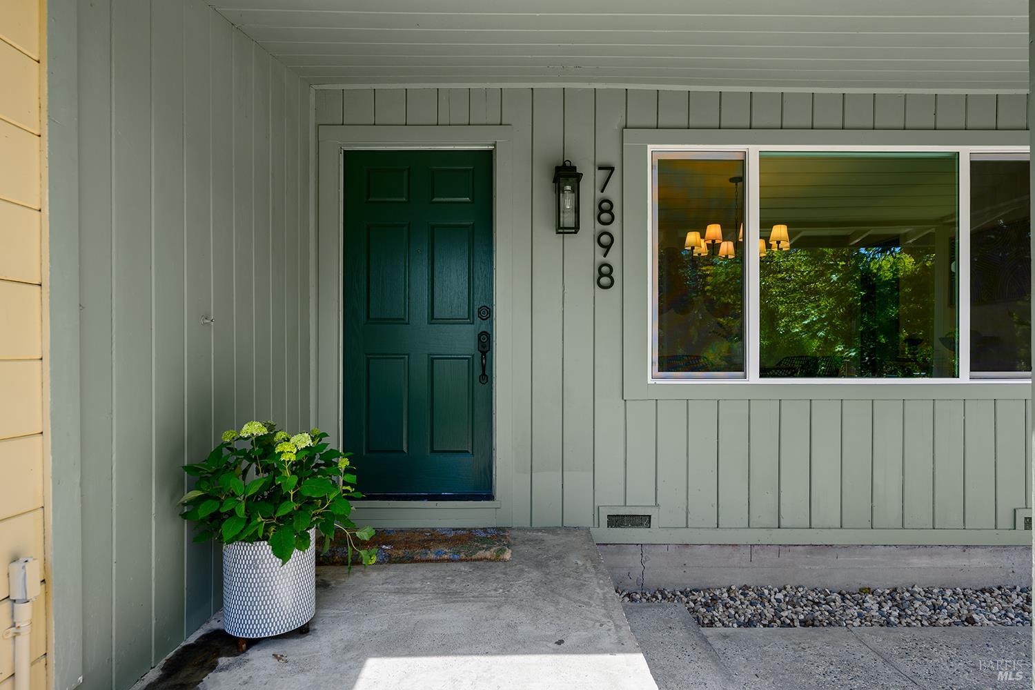 7898 Joyce Drive Sebastopol CA 95472