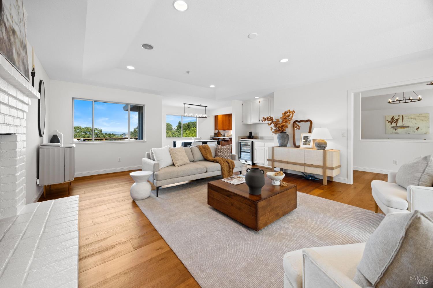 1218 Highland Drive Novato CA 94949