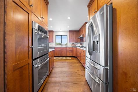 1218 Highland Drive Novato CA 94949