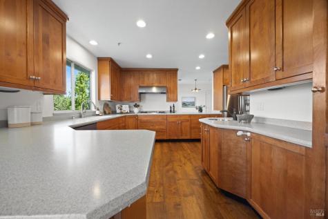 1218 Highland Drive Novato CA 94949