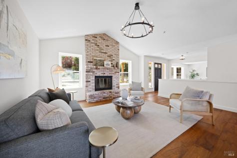 1218 Highland Drive Novato CA 94949