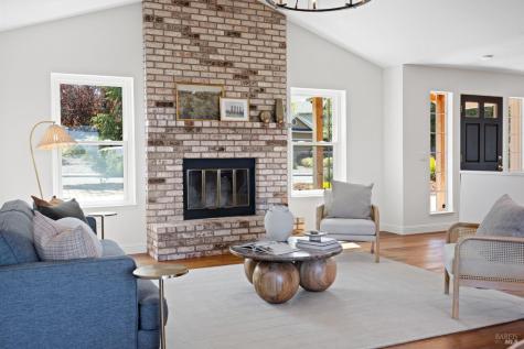 1218 Highland Drive Novato CA 94949