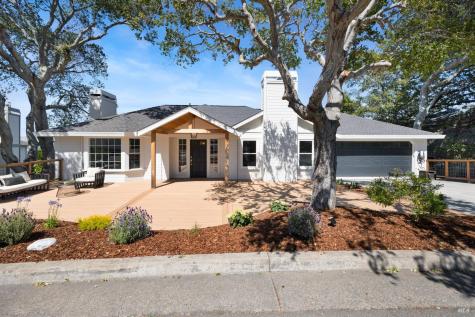 1218 Highland Drive Novato CA 94949