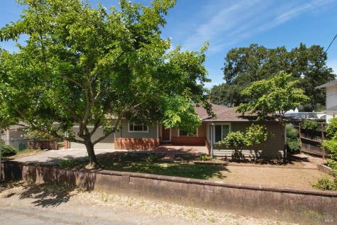 17705 Sunset Way Sonoma CA 95476
