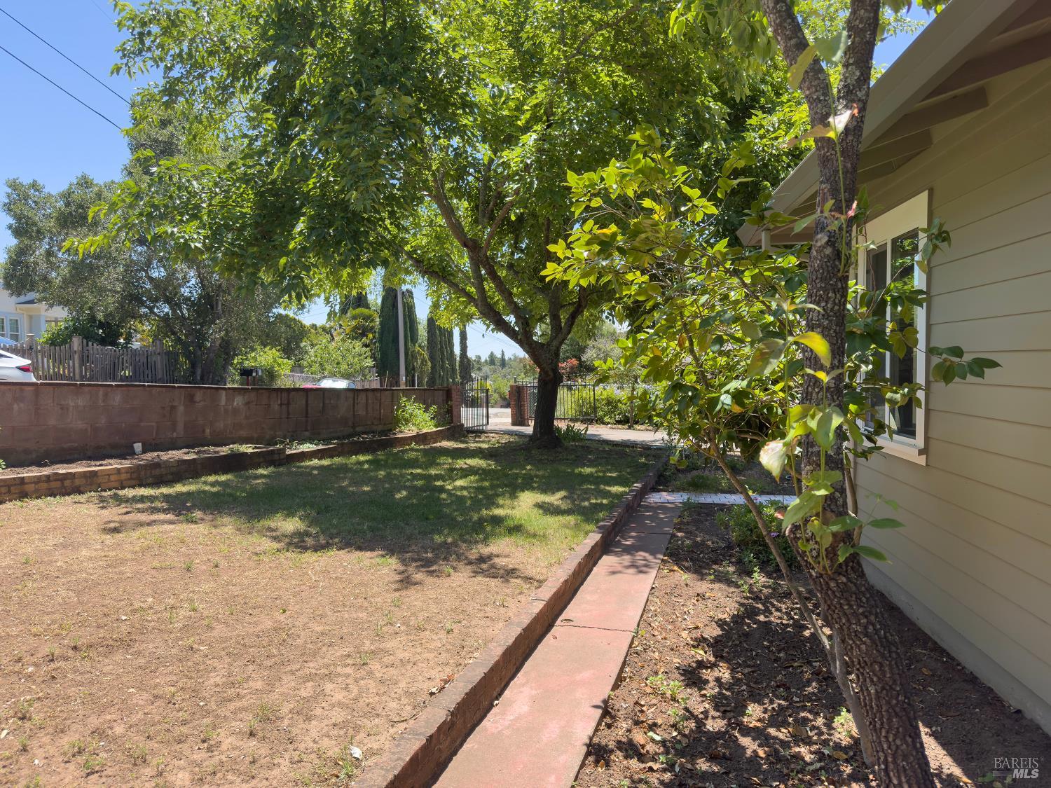 17705 Sunset Way Sonoma CA 95476