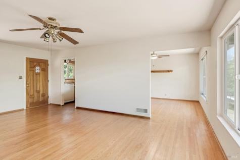 17705 Sunset Way Sonoma CA 95476