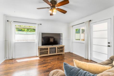 442 N Jefferson Street Cloverdale CA 95425