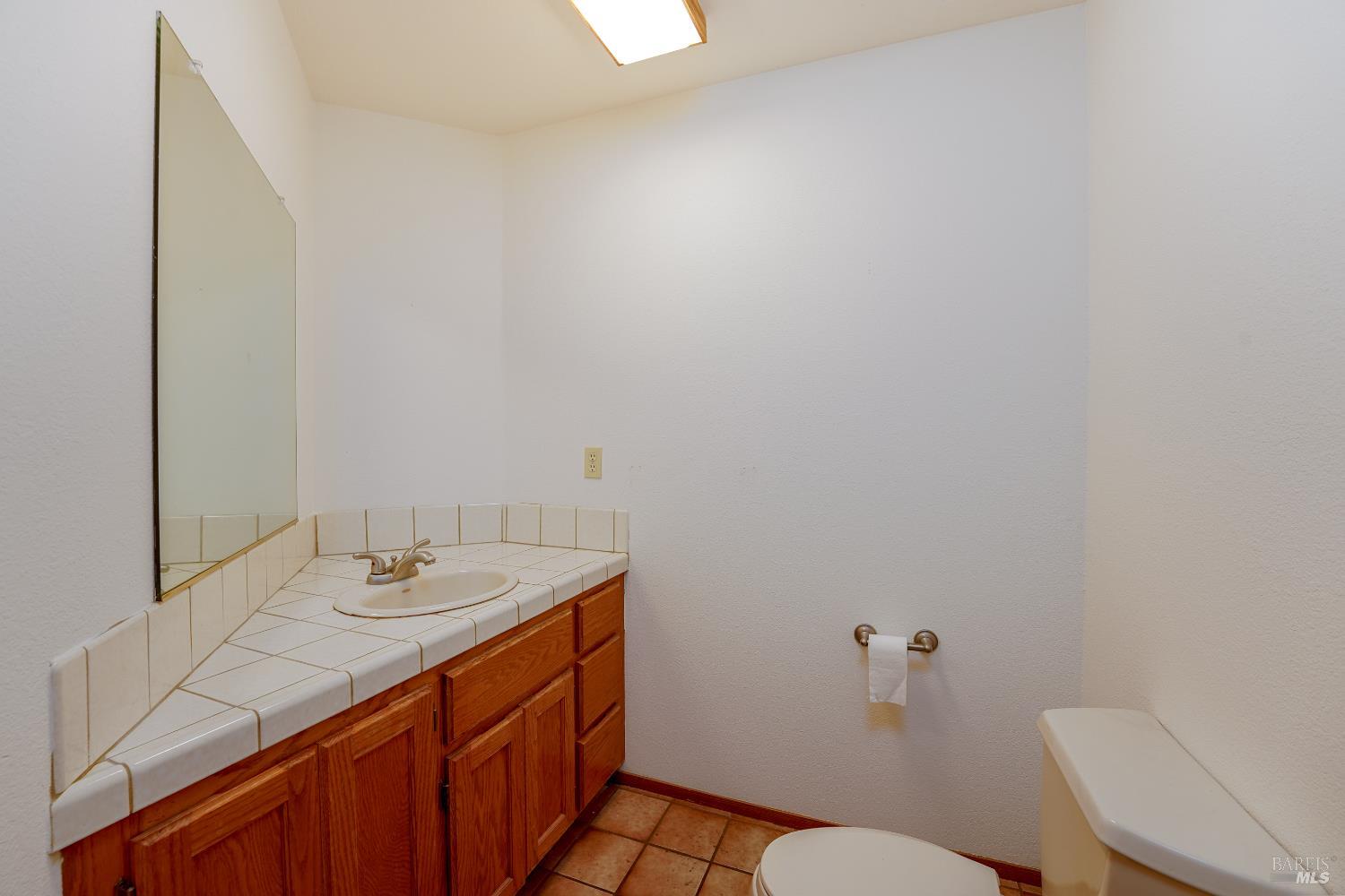 301 Toyon Road Ukiah CA 95482
