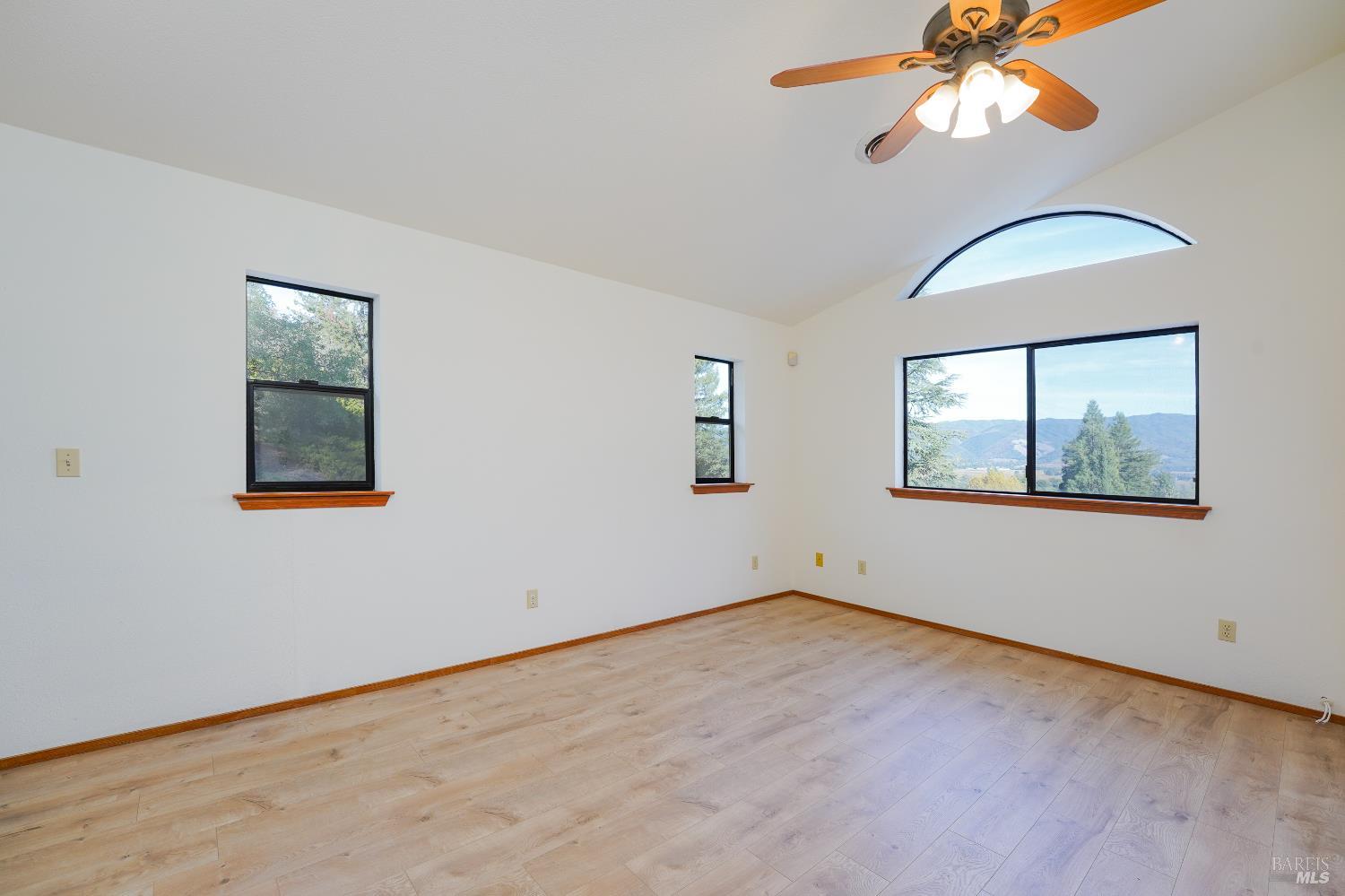 301 Toyon Road Ukiah CA 95482