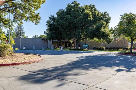 2484 College Park Circle Santa Rosa CA 95401