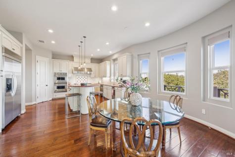 115 Stonetree Lane Novato CA 94945