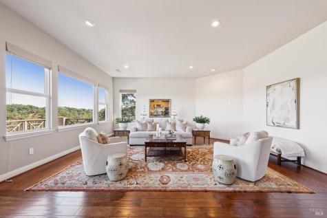 115 Stonetree Lane Novato CA 94945