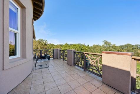 115 Stonetree Lane Novato CA 94945