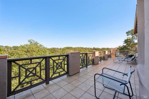 115 Stonetree Lane Novato CA 94945