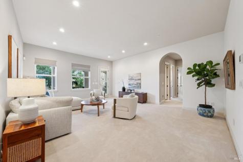 115 Stonetree Lane Novato CA 94945