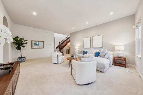 115 Stonetree Lane Novato CA 94945