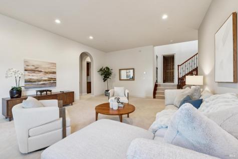 115 Stonetree Lane Novato CA 94945