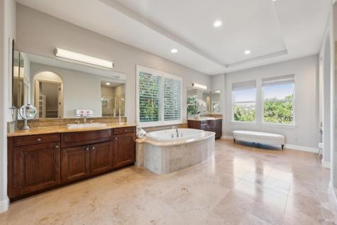 115 Stonetree Lane Novato CA 94945