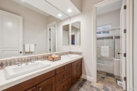 115 Stonetree Lane Novato CA 94945