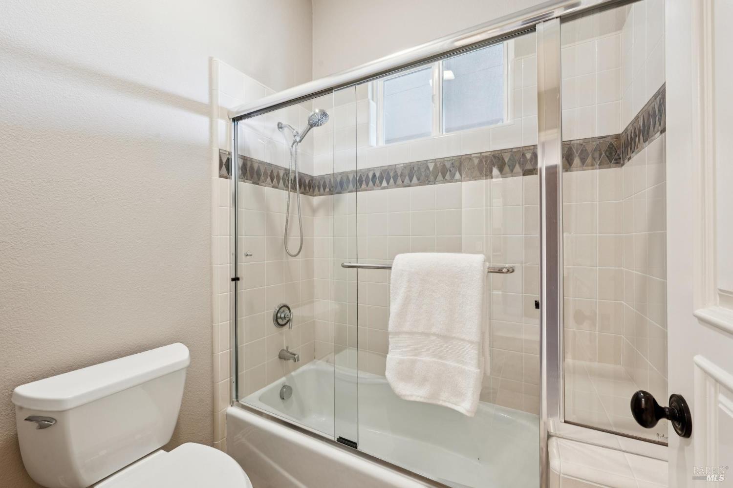 115 Stonetree Lane Novato CA 94945