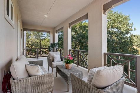 115 Stonetree Lane Novato CA 94945