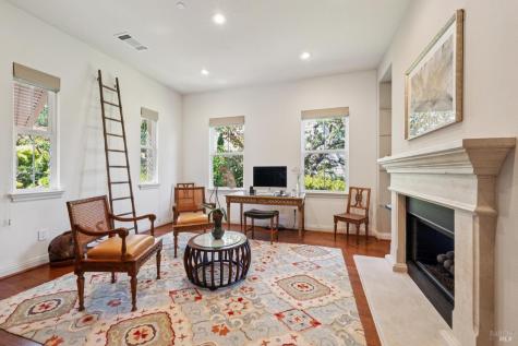 115 Stonetree Lane Novato CA 94945