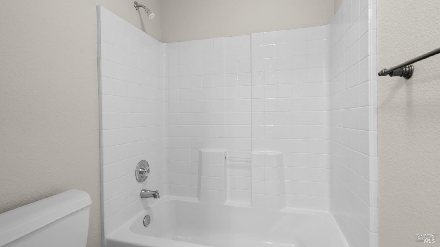 3295 Lagunita Circle Fairfield CA 94533
